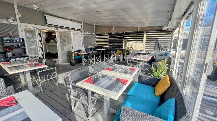 À vendre : restaurant en front de mer à Cagnes-sur-Mer, Côte d'Azur – Opportunité unique sur la Riviera 5