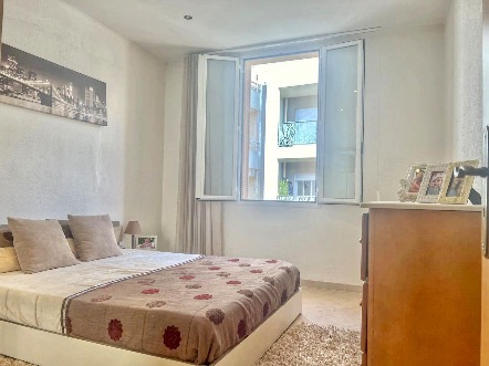 Vivi nei Moneghetti: Spazio e Comfort a Due Passi dal Principato 11