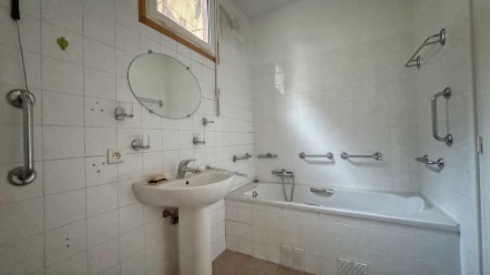 À Vendre : Appartement 2 Pièces à Rénover à Roquebrune-Cap-Martin – 35 m² 6