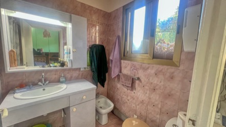Appartement à rénover à Cap Martin – Une opportunité rare à personnaliser à votre goût 7