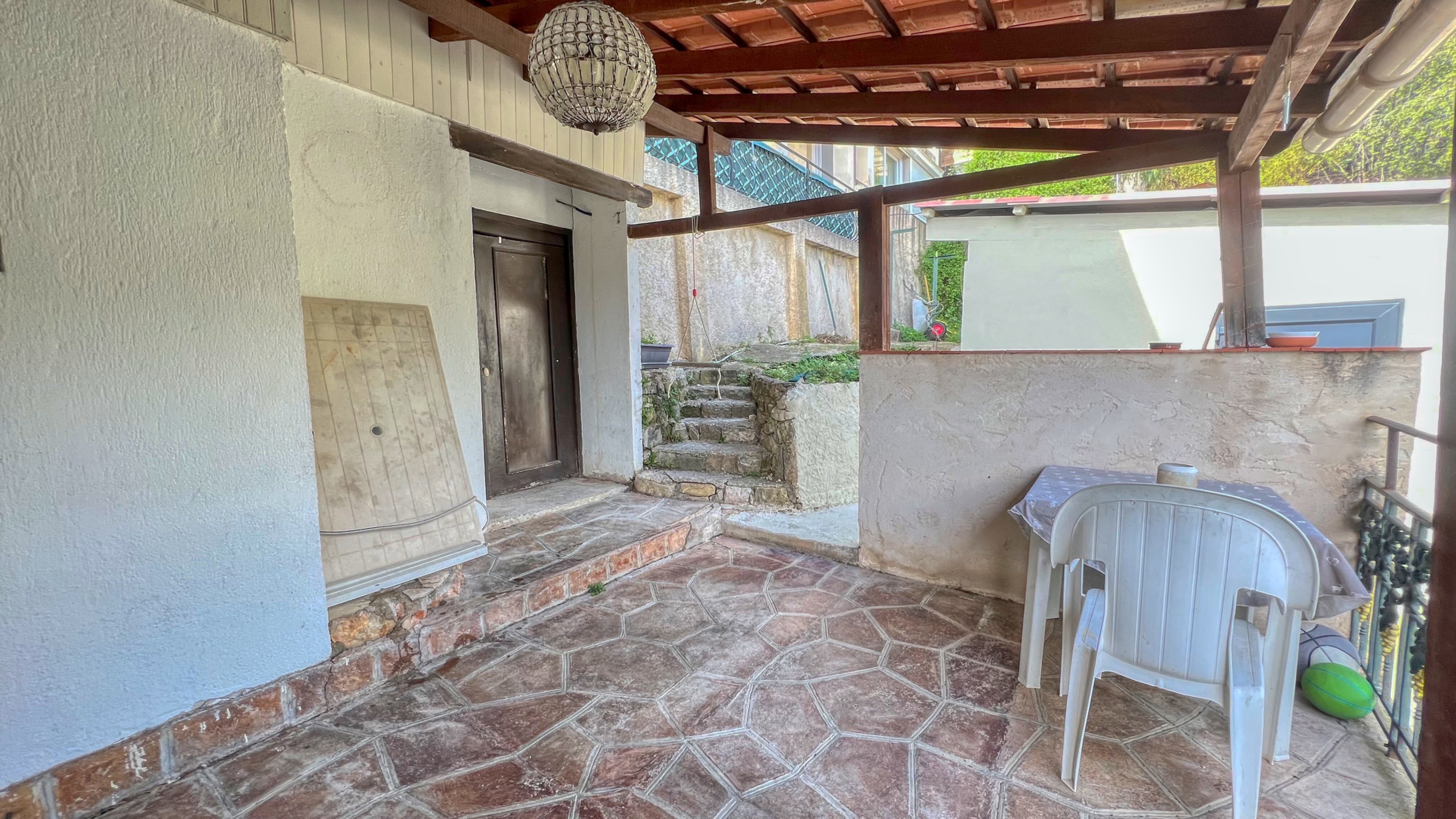 appartement en duplex avec une belle vue et un grand terrain dans une maison partagée 8