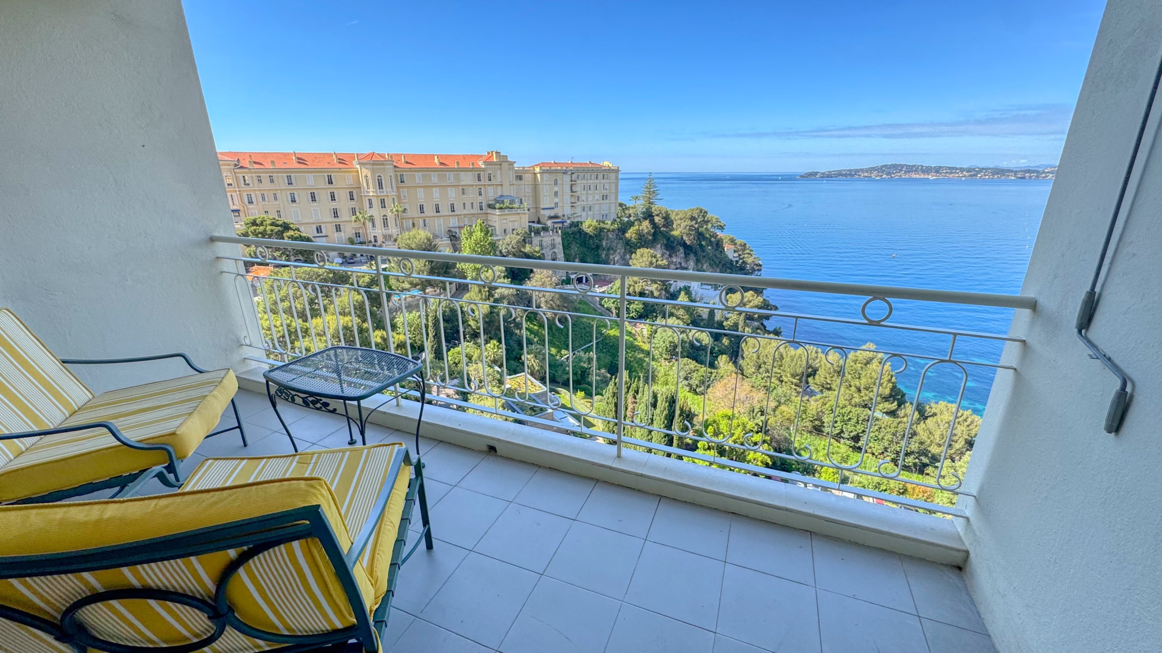 Cap d’Ail – La Mala – Attico con vista mare, terrazze da sogno e garage 4