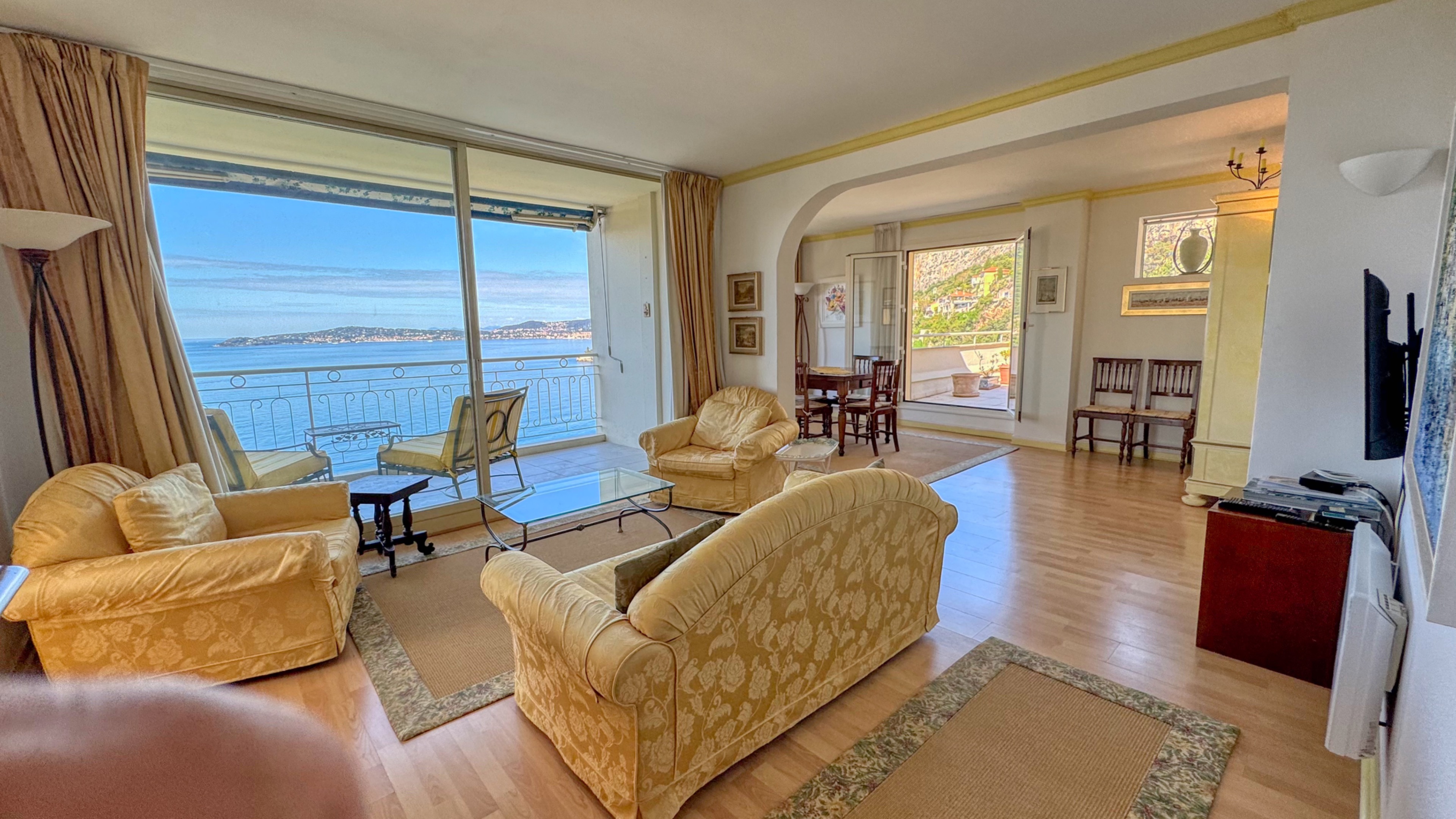 Cap d’Ail – La Mala – Attico con vista mare, terrazze da sogno e garage 12