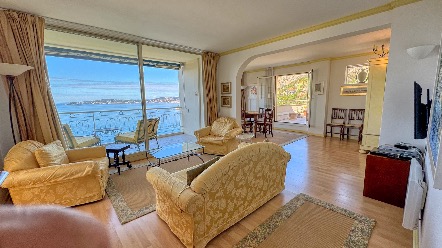 Cap d’Ail – La Mala – Attico con vista mare, terrazze da sogno e garage 12