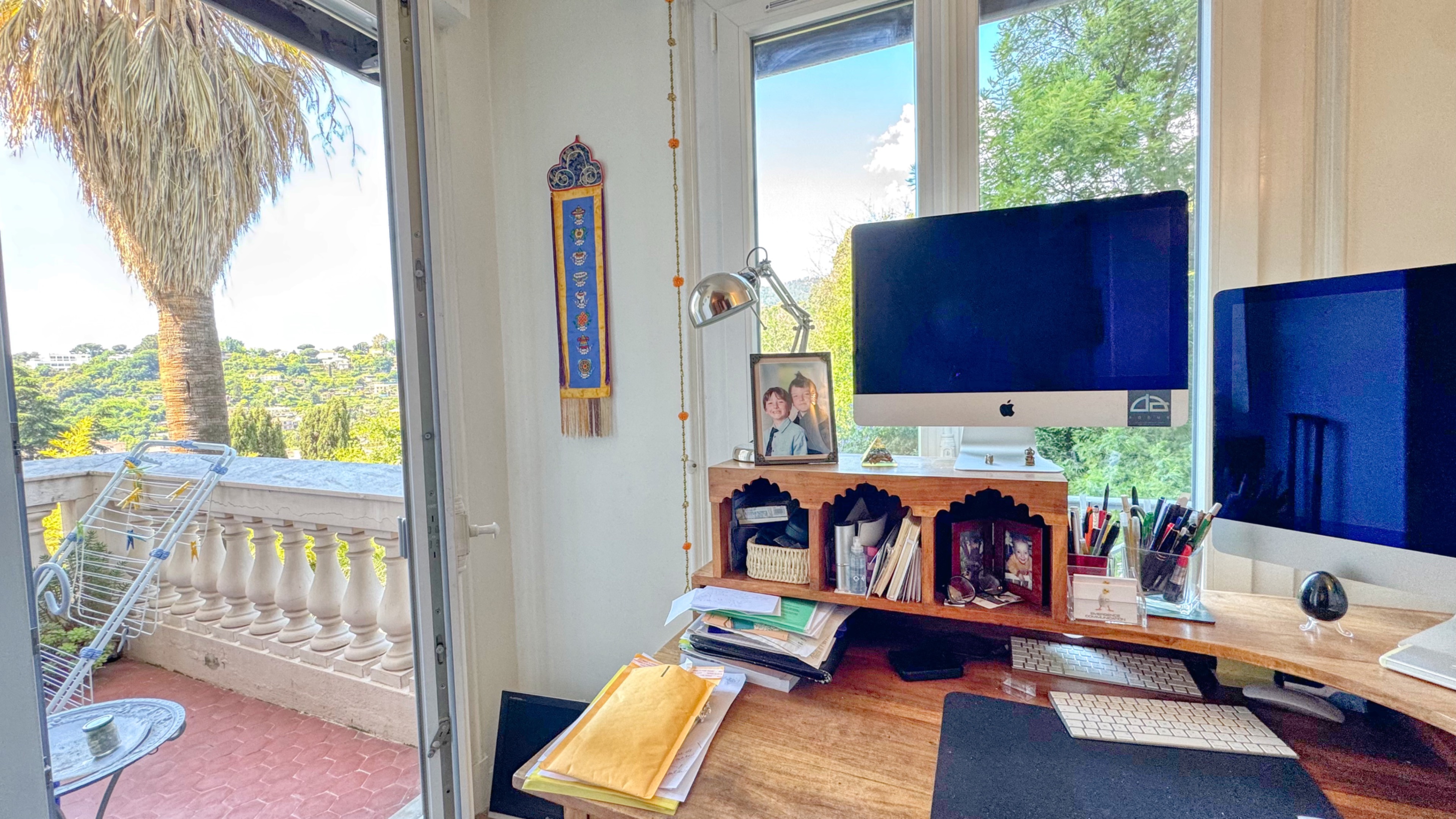 À vendre – Appartement de charme dans monument historique avec aperçu mer 15
