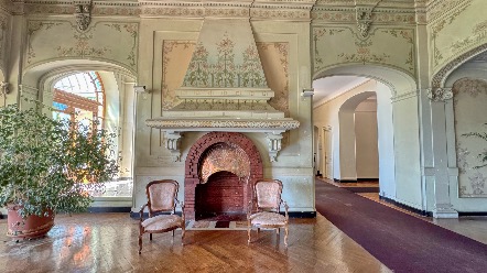 À vendre – Appartement de charme dans monument historique avec aperçu mer 3