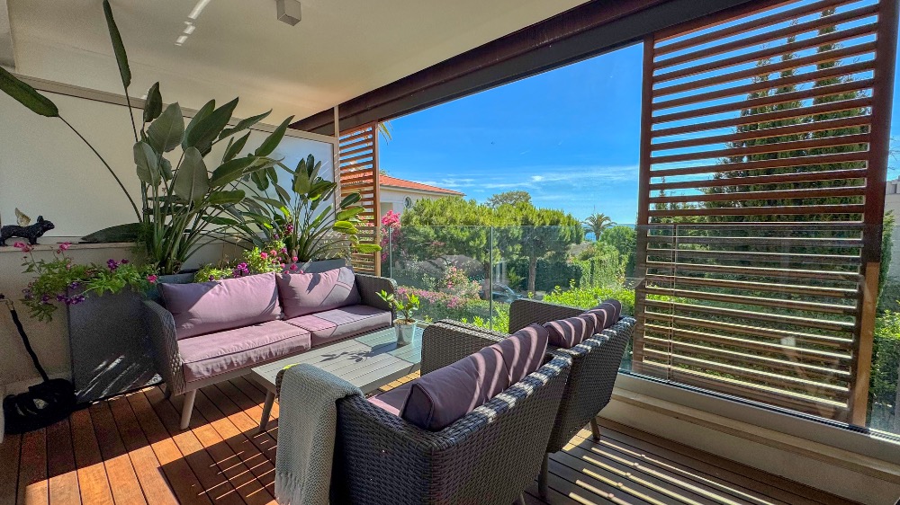 Appartamento di lusso in vendita a Saint-Jean-Cap-Ferrat – Terrazza, vista mare, residenza con piscina