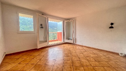 Appartement 3 pièces à vendre à Menton – Vue mer et montagne – 7e étage avec ascenseur et garage fermé 5
