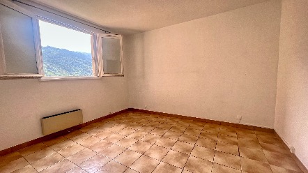 Appartement 3 pièces à vendre à Menton – Vue mer et montagne – 7e étage avec ascenseur et garage fermé 10