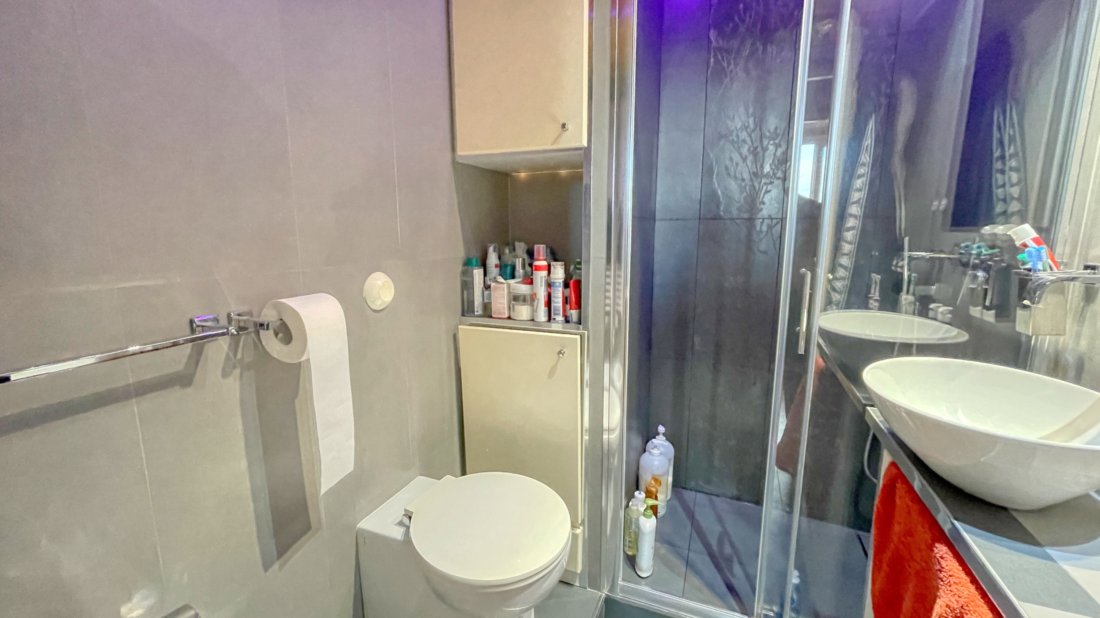 Продаётся: 3-комнатная квартира в Бозолей (Beausoleil) — 43 м², всего в 1 минуте от Монако, идеально для жизни или аренды 8