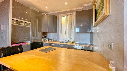 Продаётся: 3-комнатная квартира в Бозолей (Beausoleil) — 43 м², всего в 1 минуте от Монако, идеально для жизни или аренды 2