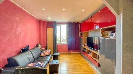 Продаётся: 3-комнатная квартира в Бозолей (Beausoleil) — 43 м², всего в 1 минуте от Монако, идеально для жизни или аренды 4