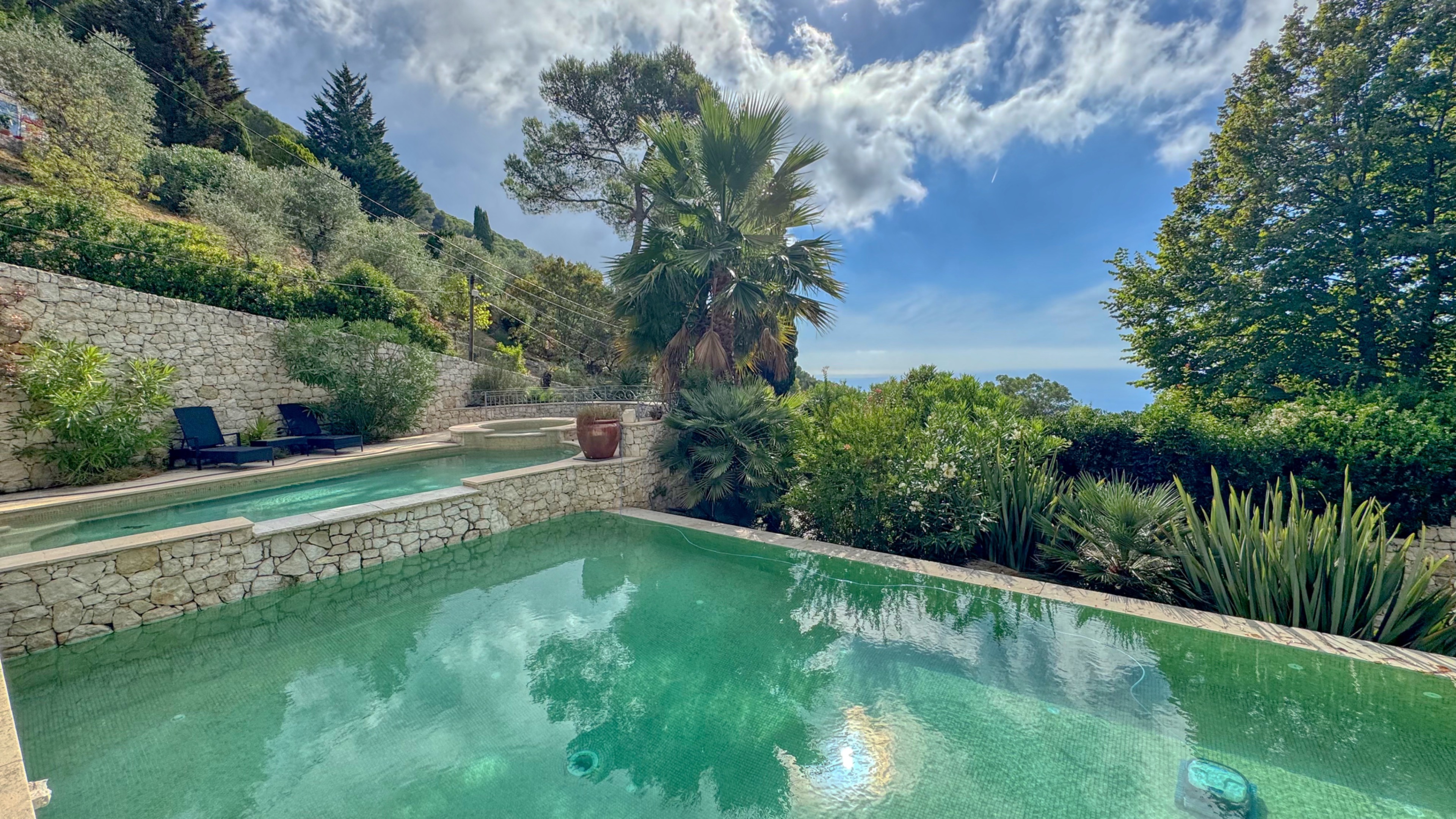 Villa di lusso in vendita a Èze con vista mare panoramica 11