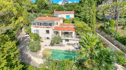 Villa di lusso in vendita a Èze con vista mare panoramica 2