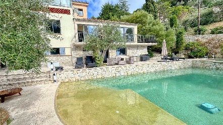 Villa di lusso in vendita a Èze con vista mare panoramica 10