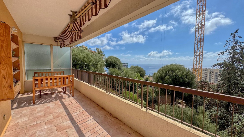 Beausoleil – Appartement 3 pièces 67 m² avec terrasse, vue mer et Monaco, parking et cave à vendre