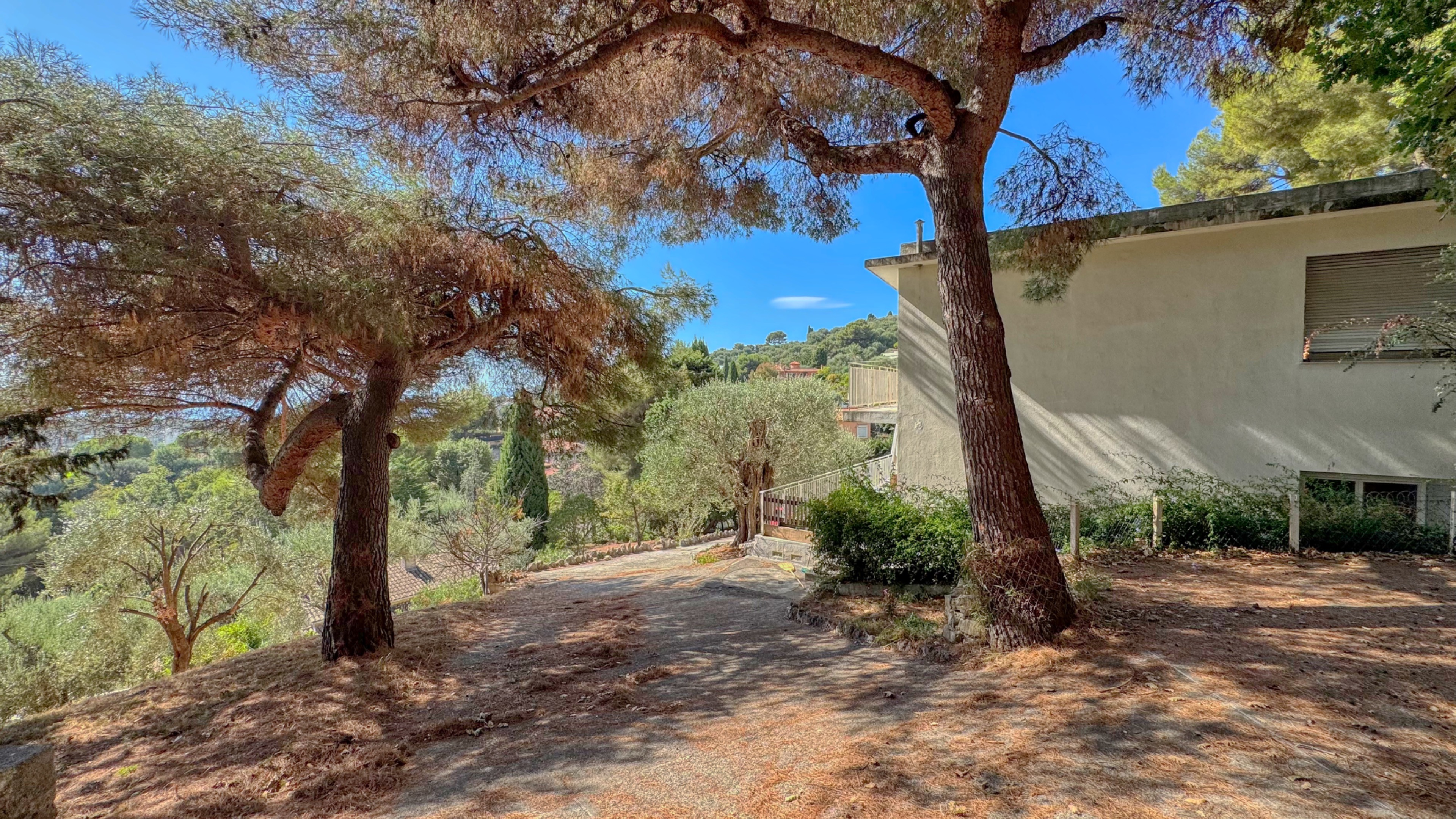 Proprietà con vista mare e due ville da ristrutturare – Roquebrune Cap Martin 28