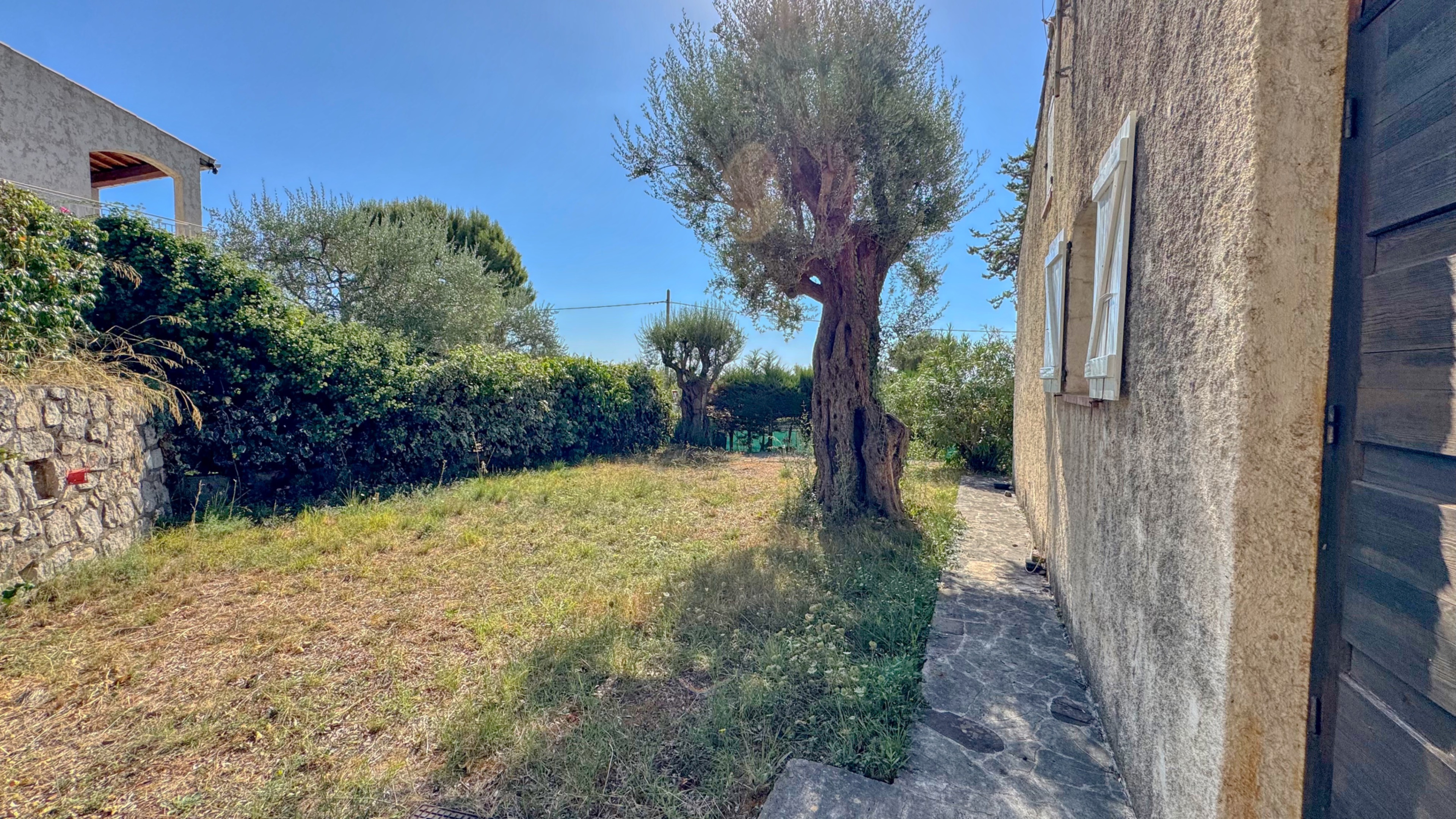 Proprietà con vista mare e due ville da ristrutturare – Roquebrune Cap Martin 6