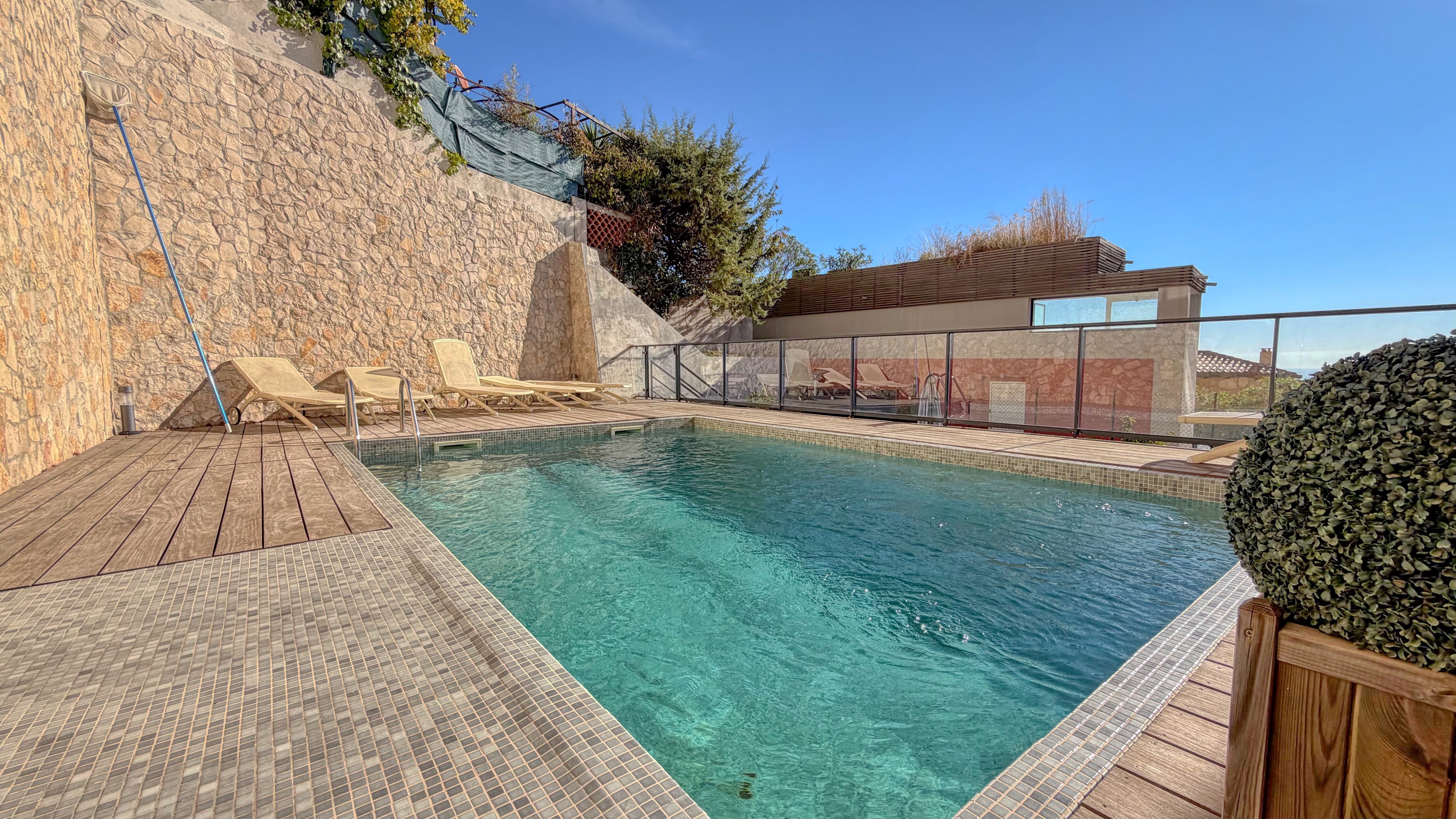 Elegance, Sea View and Monaco Proximity: The Essence of Riviera Living 15