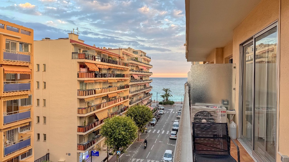 Квартира на продажу в Roquebrune-Cap-Martin (Карнолес) – Рядом с морем и вокзалом