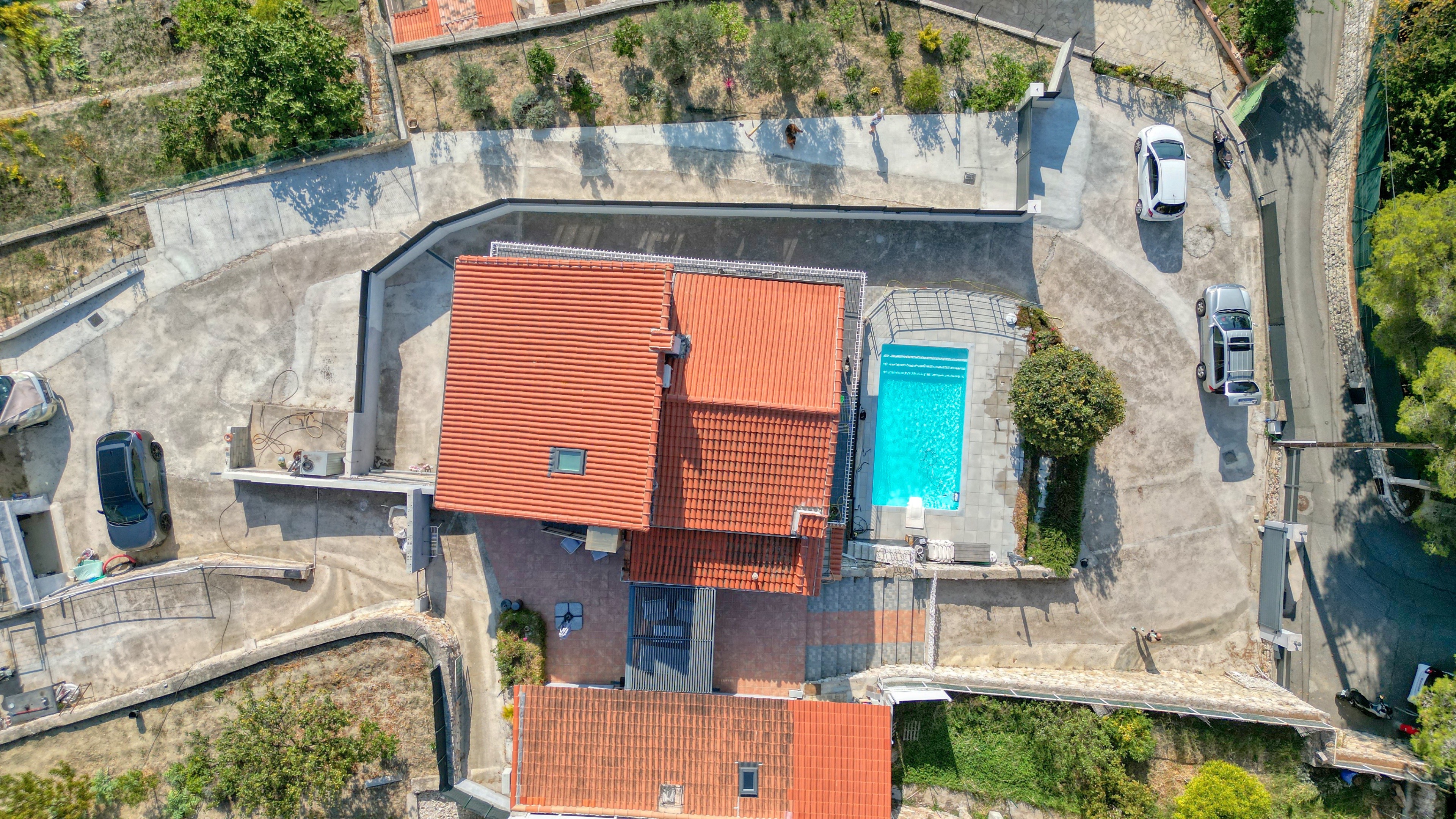 La Turbie – Vista mare, piscina e 4 appartamenti in un’unica proprietà 7
