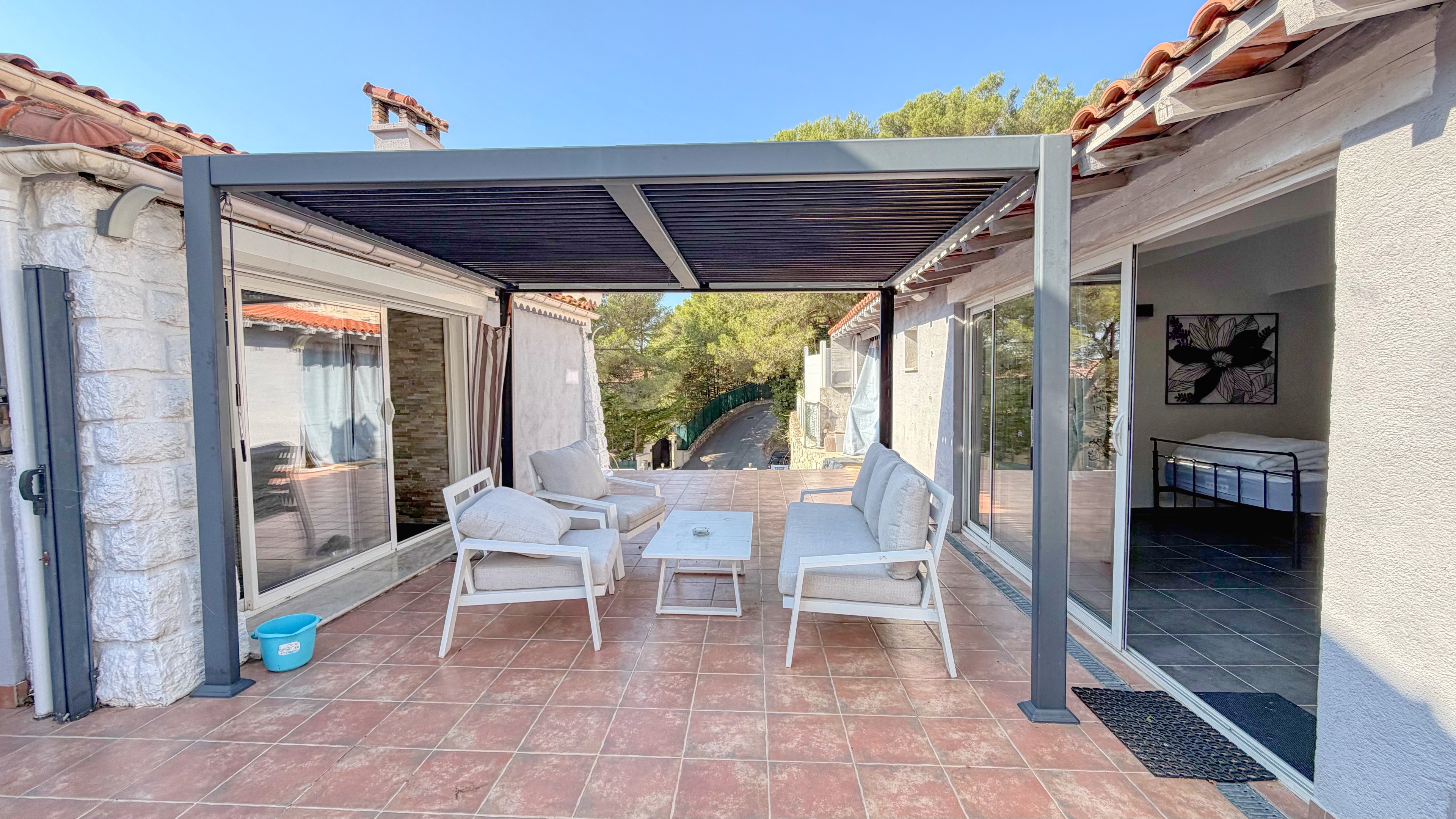 La Turbie – Vista mare, piscina e 4 appartamenti in un’unica proprietà 23
