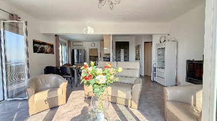 La Turbie – Vista mare, piscina e 4 appartamenti in un’unica proprietà 27