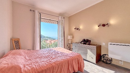 La Turbie – Vista mare, piscina e 4 appartamenti in un’unica proprietà 30