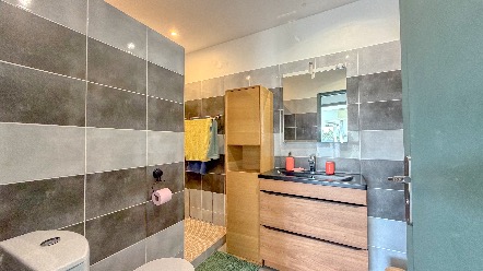 La Turbie – Vista mare, piscina e 4 appartamenti in un’unica proprietà 20