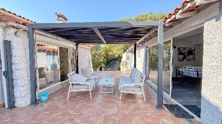 La Turbie – Vista mare, piscina e 4 appartamenti in un’unica proprietà 23