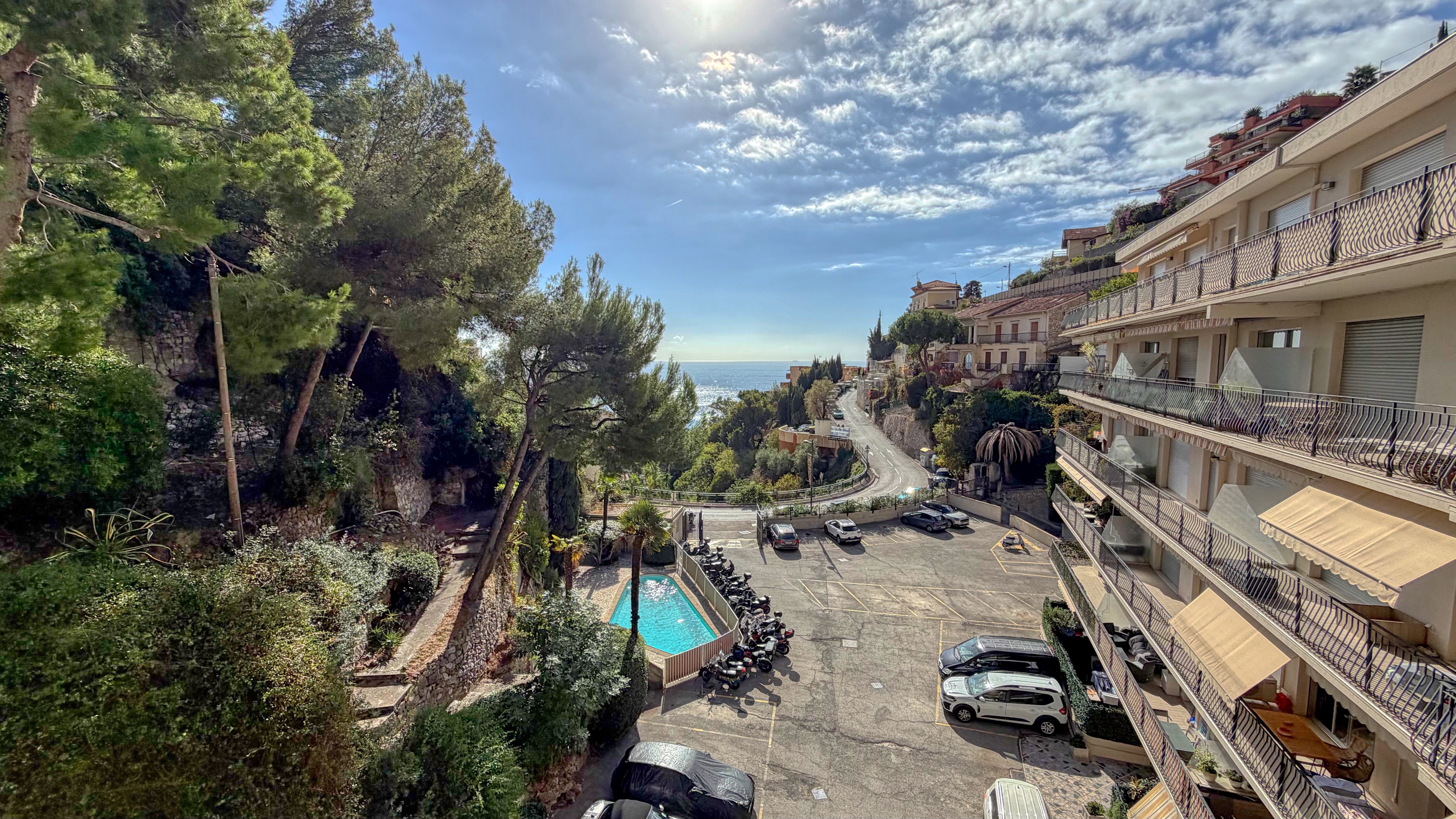 Spacious Sea View 2-Bedroom Apartment Near Monaco with Terrace, Balcony, Parking and Cellar 3