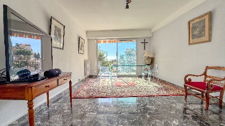 Beau 3 pièces vue mer à proximité immédiate de Monaco avec terrasse, parking et cave 10