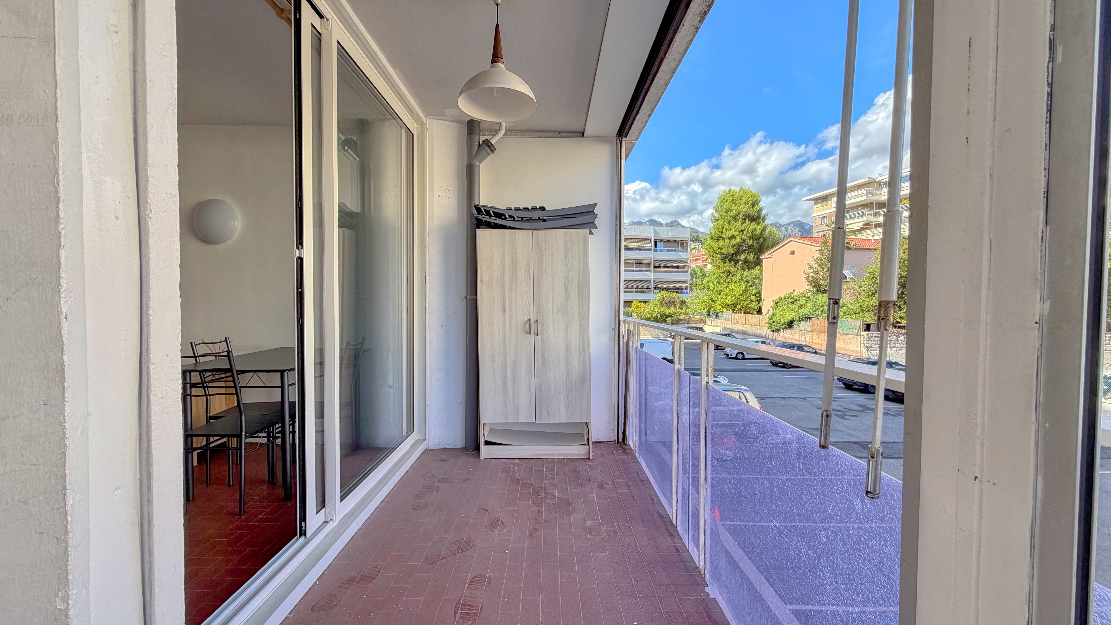 Studio avec terrasse et parking – Idéal investissement à Carnolès, Roquebrune-Cap-Martin 2