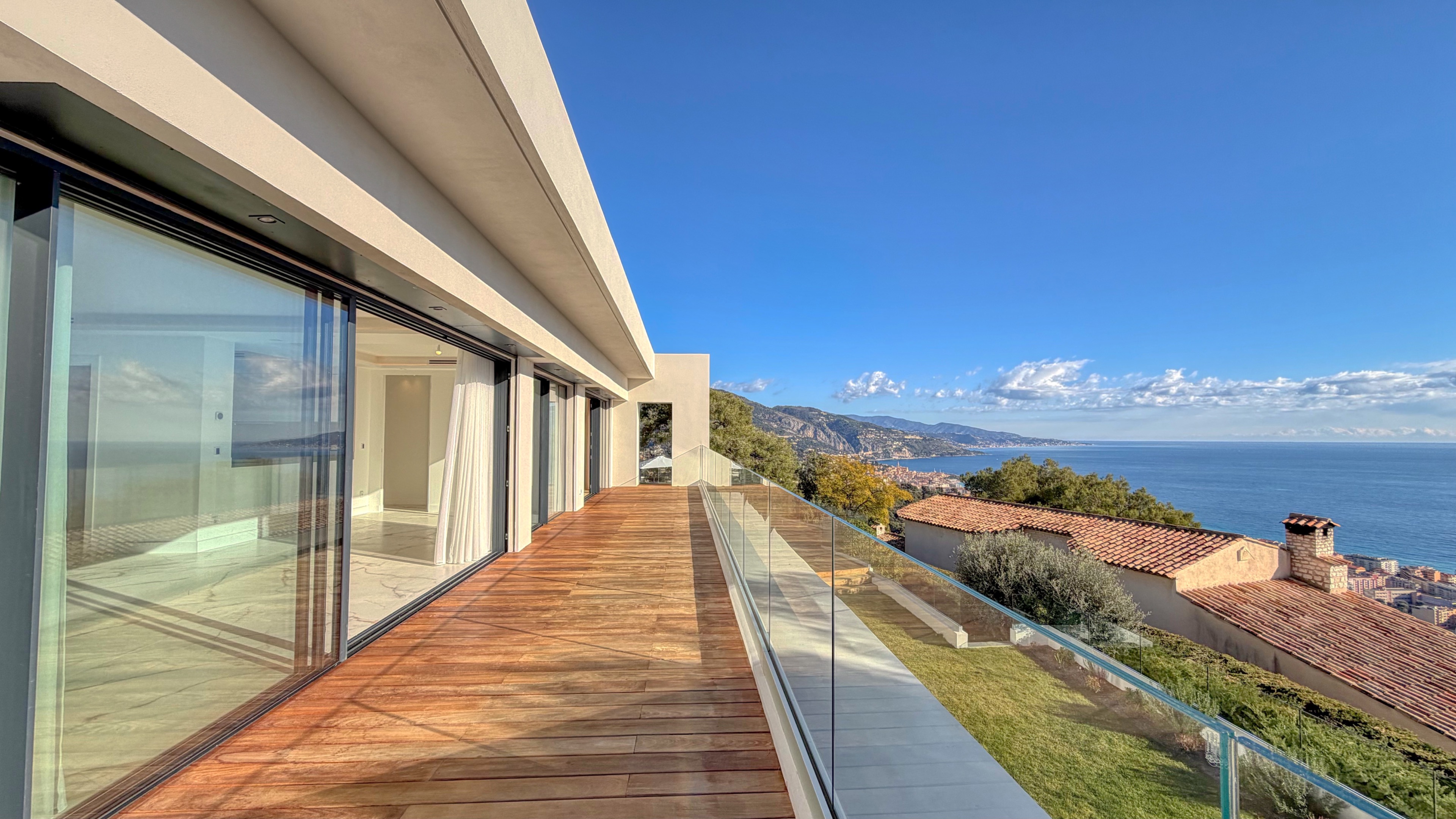 Villa contemporaine neuve avec vue mer panoramique, piscine et domaine privé – Roquebrune-Cap-Martin, à deux pas de Monaco 8
