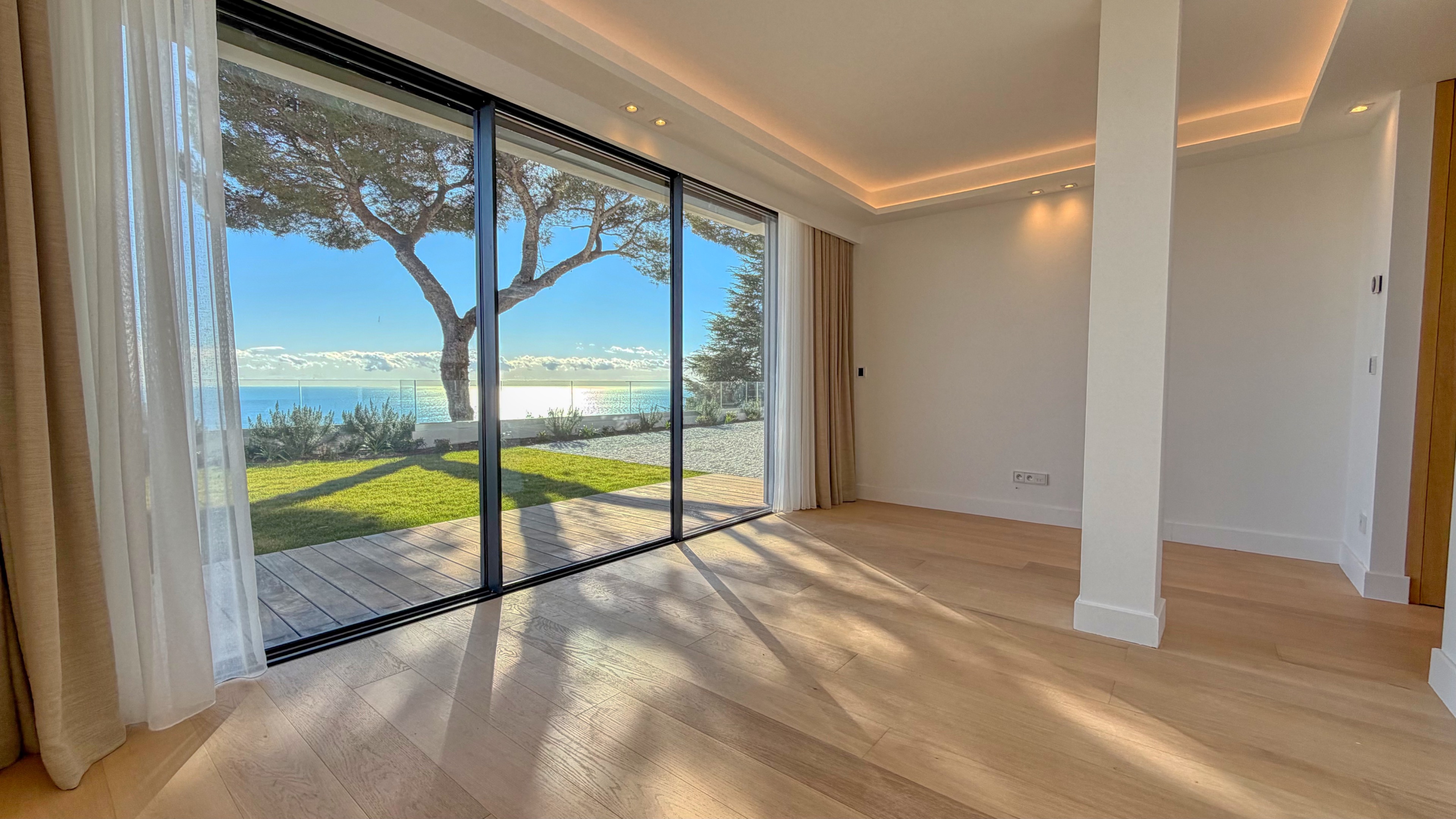 Villa contemporaine neuve avec vue mer panoramique, piscine et domaine privé – Roquebrune-Cap-Martin, à deux pas de Monaco 37