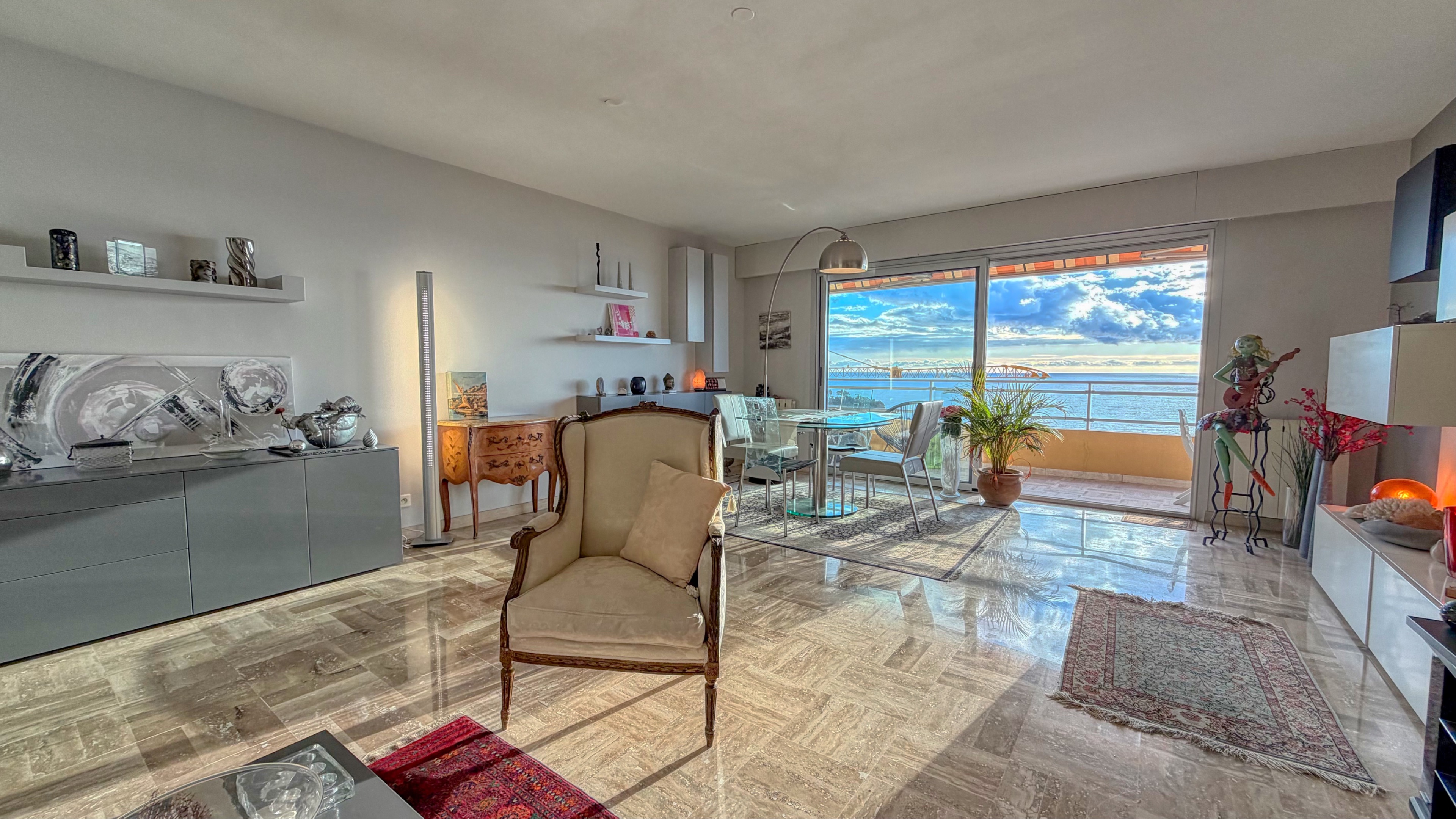 Appartement de Prestige 3 Pièces - 104 m² - Vue Mer et Monaco Country Club - Roquebrune-Cap-Martin 9