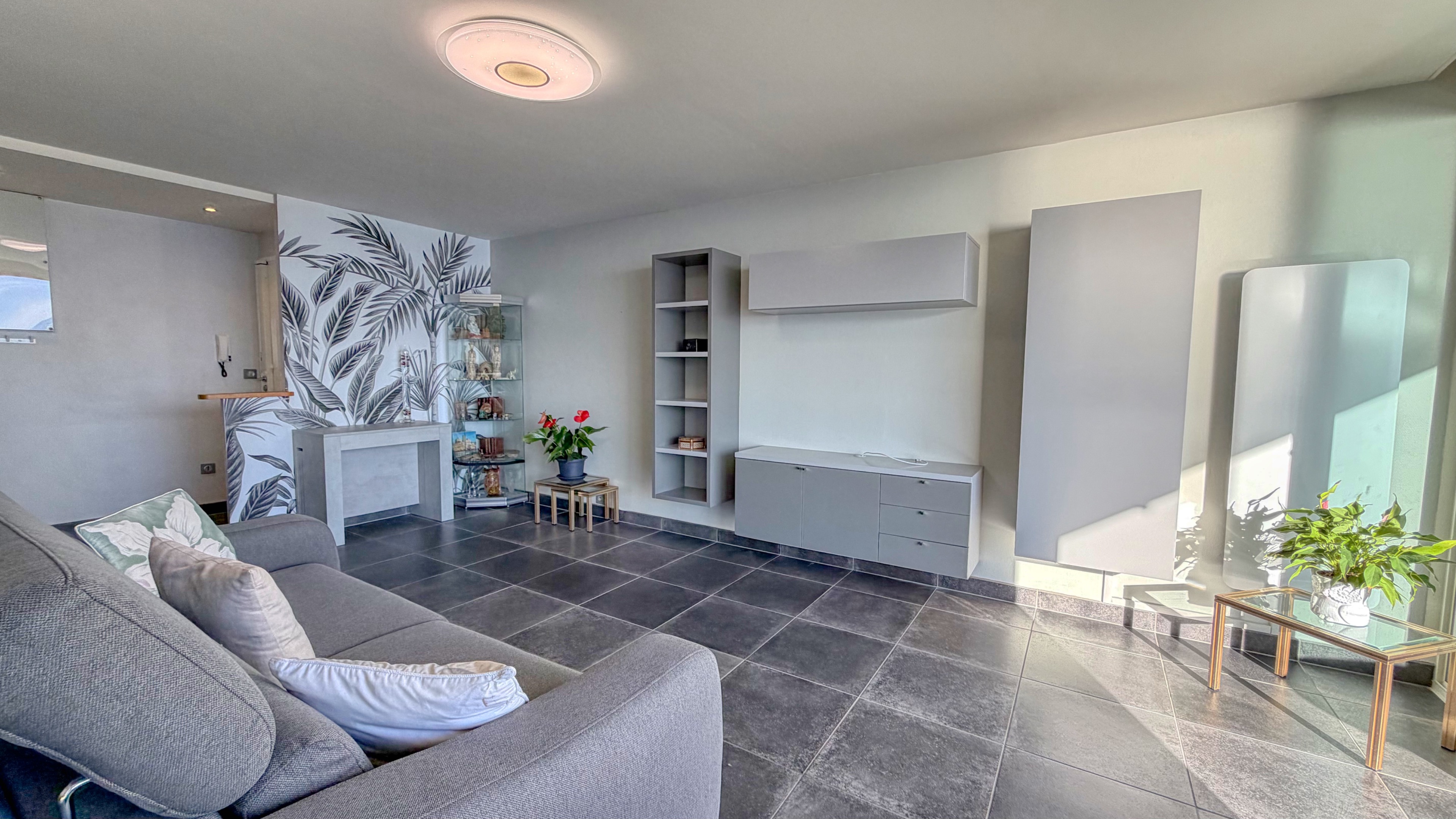 Beausoleil – Bel appartement 2 pièces avec vue mer et garage 6