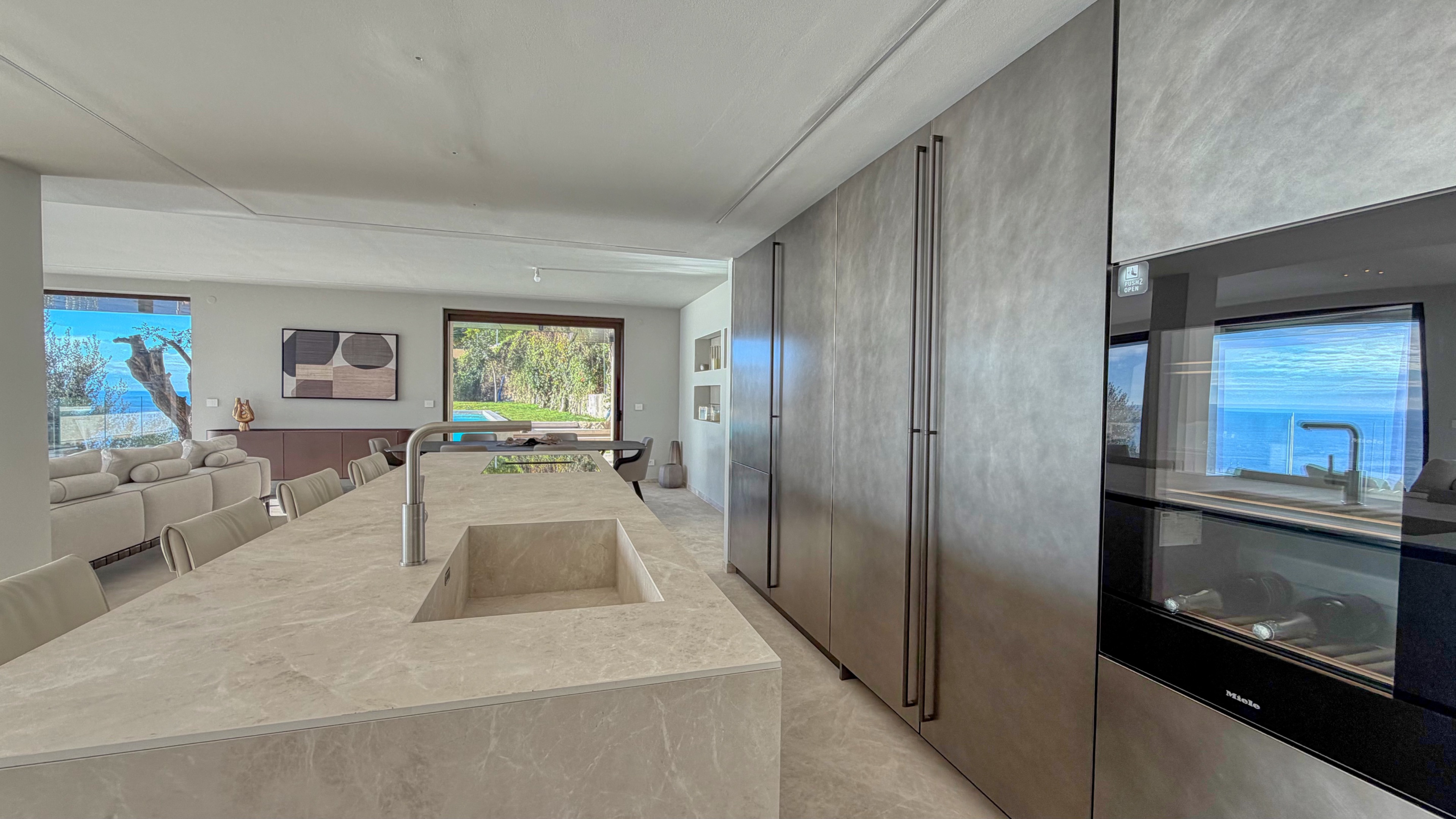 Là où le Ciel embrasse la Mer : Une Parenthèse Enchantée à Roquebrune-Cap-Martin 20