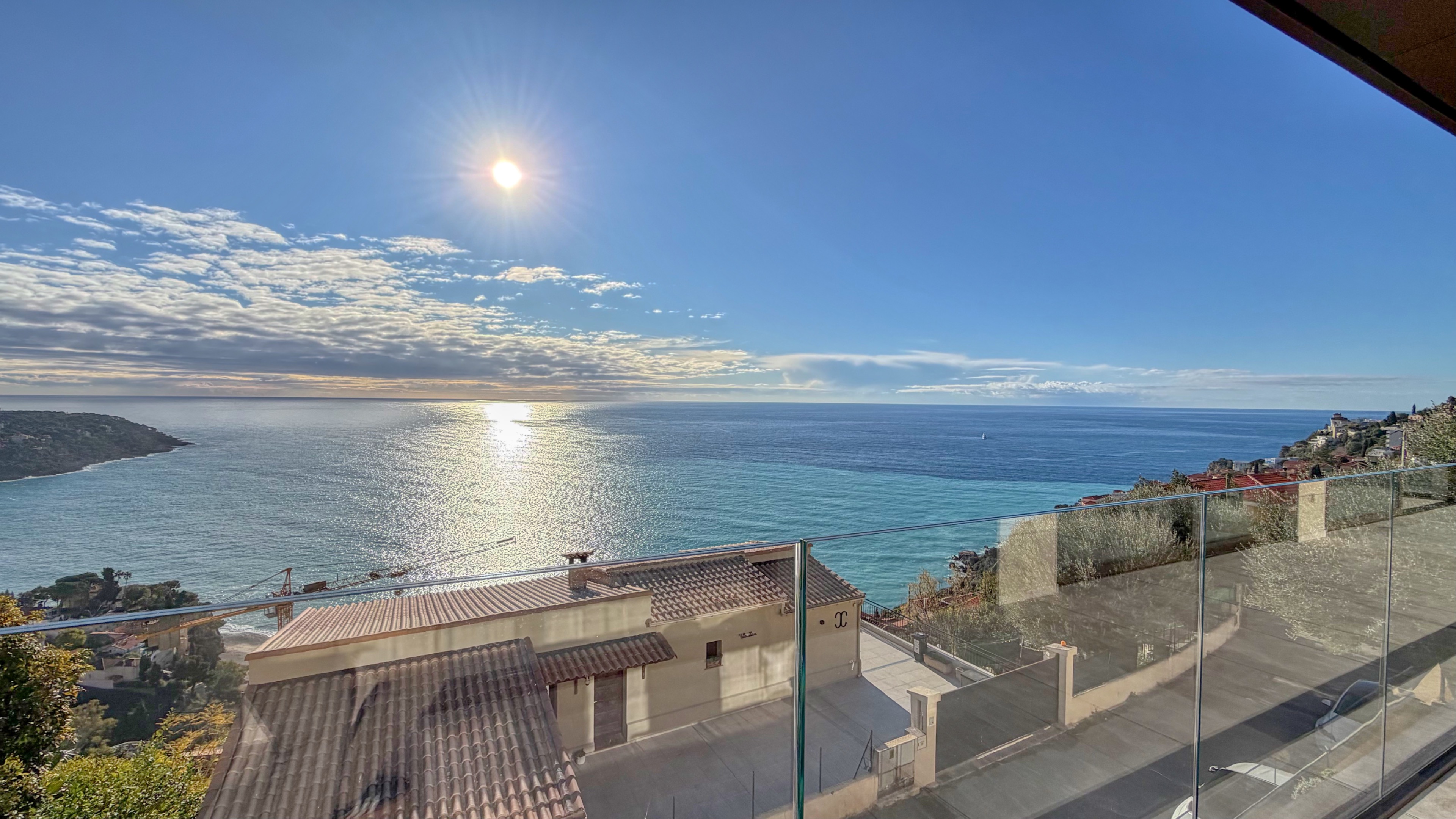 Là où le Ciel embrasse la Mer : Une Parenthèse Enchantée à Roquebrune-Cap-Martin 3