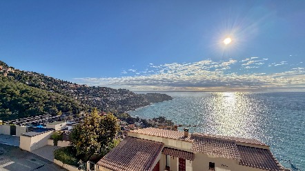 Là où le Ciel embrasse la Mer : Une Parenthèse Enchantée à Roquebrune-Cap-Martin 2