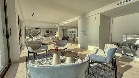 Là où le Ciel embrasse la Mer : Une Parenthèse Enchantée à Roquebrune-Cap-Martin 8