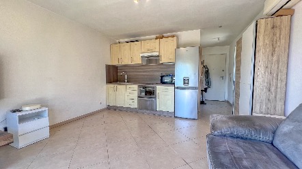 Grand studio rénové avec terrasse vue mer et montagne – Gorbio 6