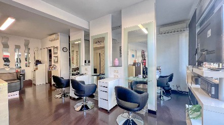 Local commercial 70 m² avec 3 vitrines – Carnolès, proche gare 3