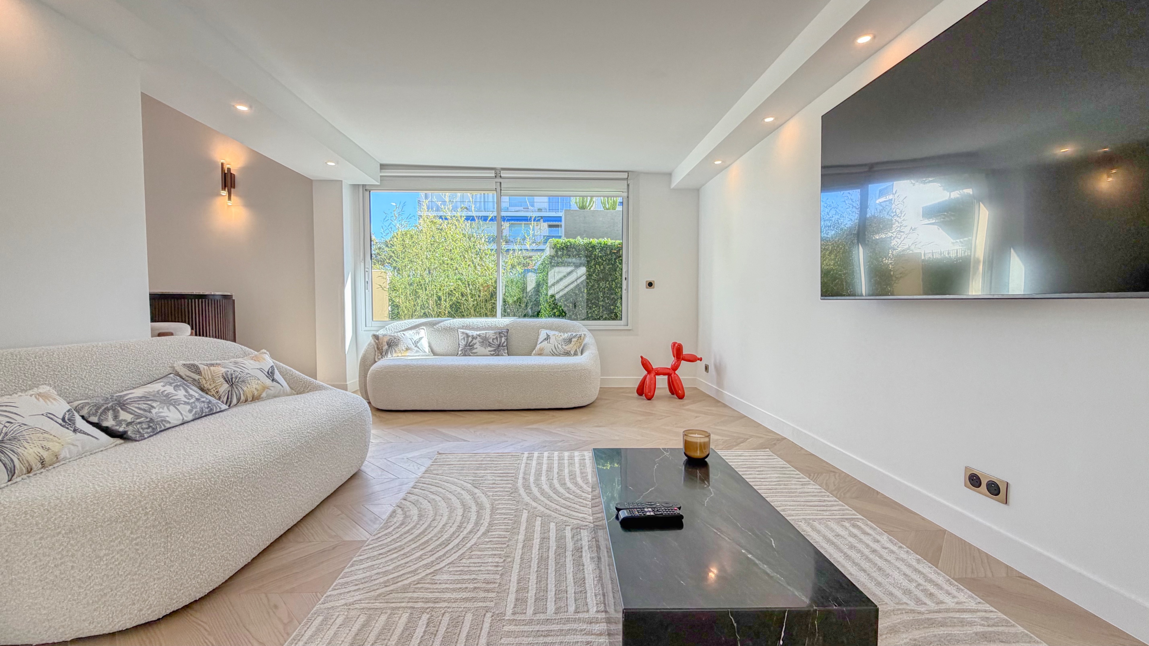 Une villa d'exception au Cap Martin — là où la Riviera révèle ses plus beaux secrets 12
