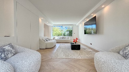 Une villa d'exception au Cap Martin — là où la Riviera révèle ses plus beaux secrets 11