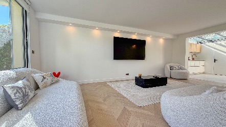 Une villa d'exception au Cap Martin — là où la Riviera révèle ses plus beaux secrets 14