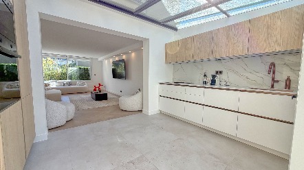 Une villa d'exception au Cap Martin — là où la Riviera révèle ses plus beaux secrets 8