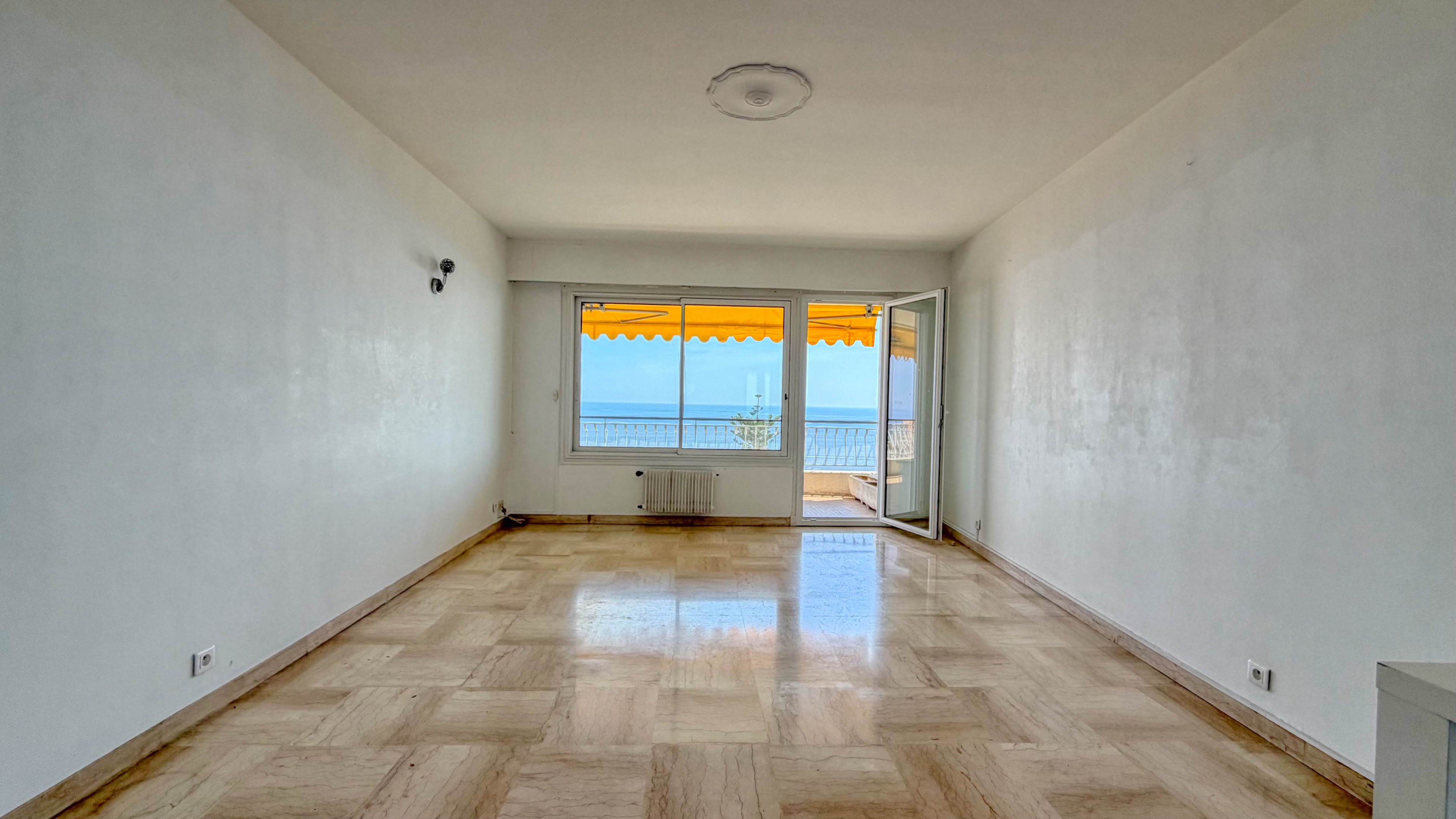 Magnifique Appartement de 3 Pièces avec Vue Mer Panoramique à Cap-d'Ail 5