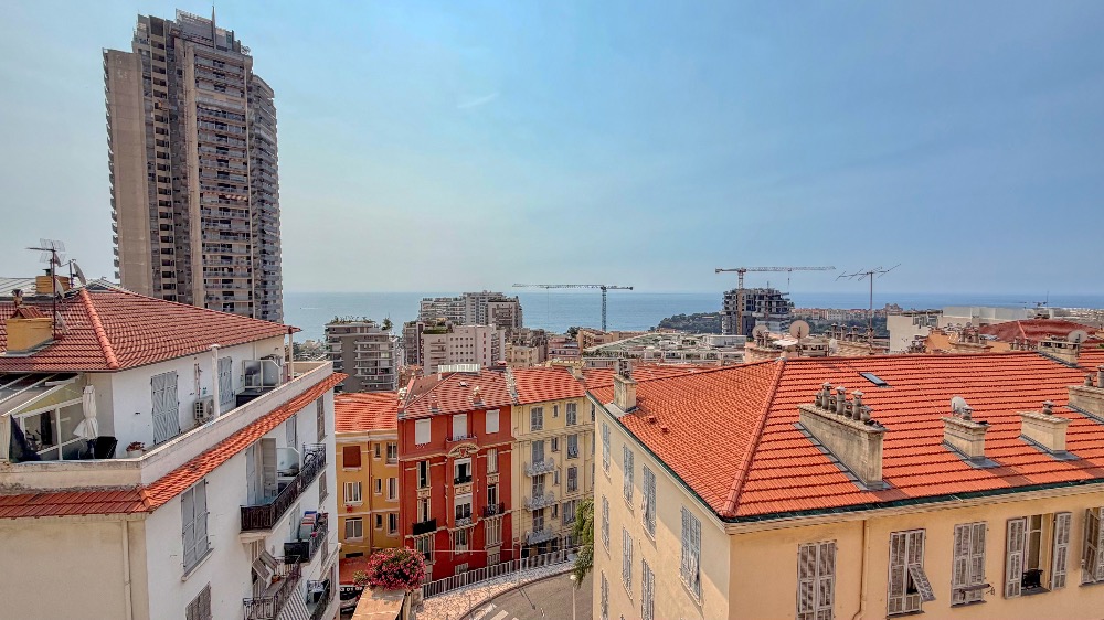 Superbe appartement 3 pièces avec VUE MER à louer à Beausoleil