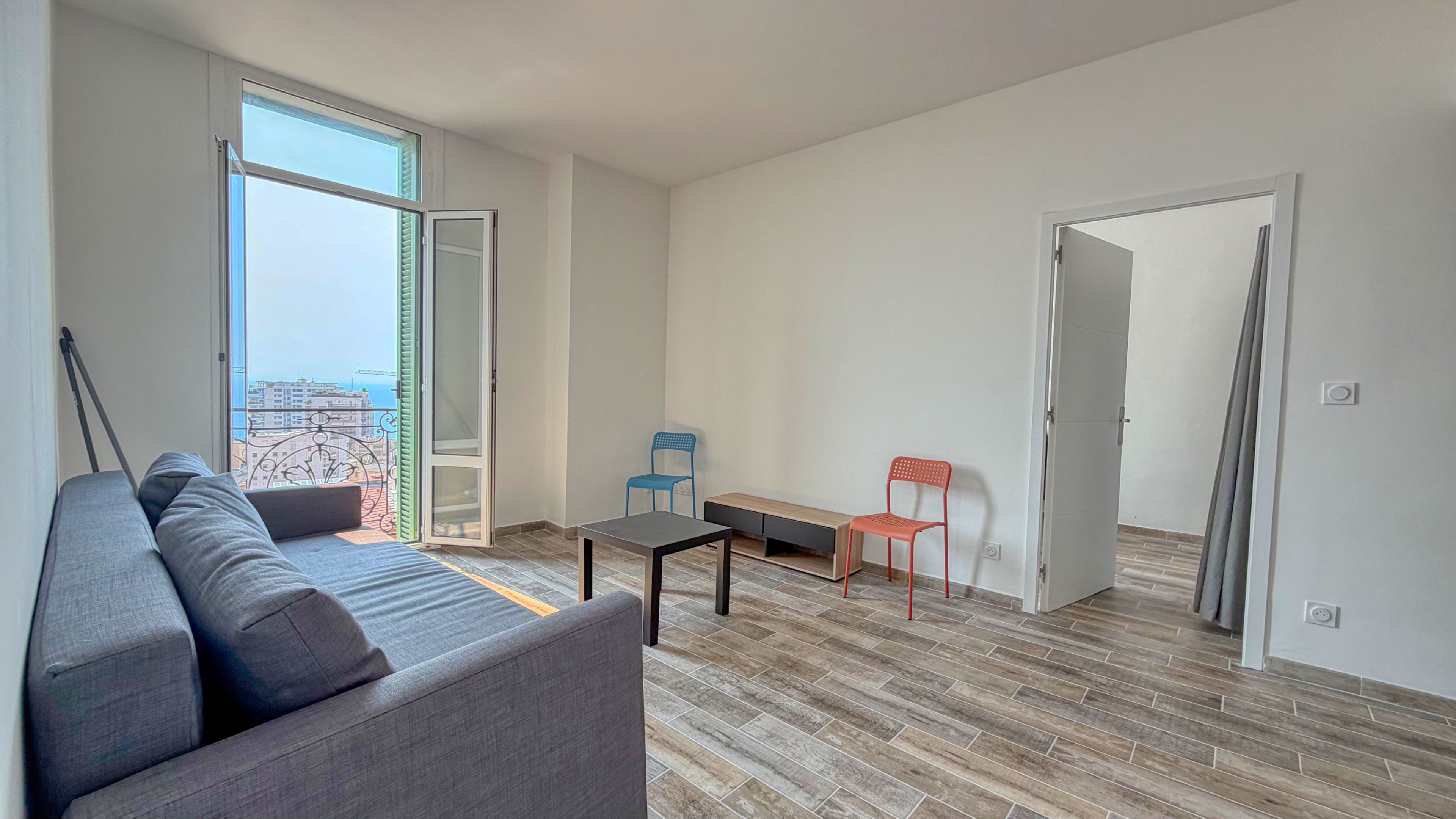 Superbe appartement 3 pièces avec VUE MER à louer à Beausoleil 3